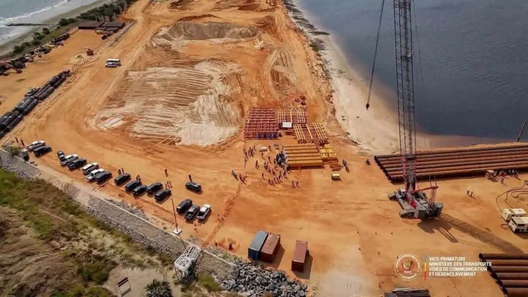 Port de Banana : Jean-Pierre Bemba évalue l’état d’avancement de ce projet stratégique au Kongo-Central Port de Banana : Jean-Pierre Bemba évalue l’état d’avancement de ce projet stratégique au Kongo-Central